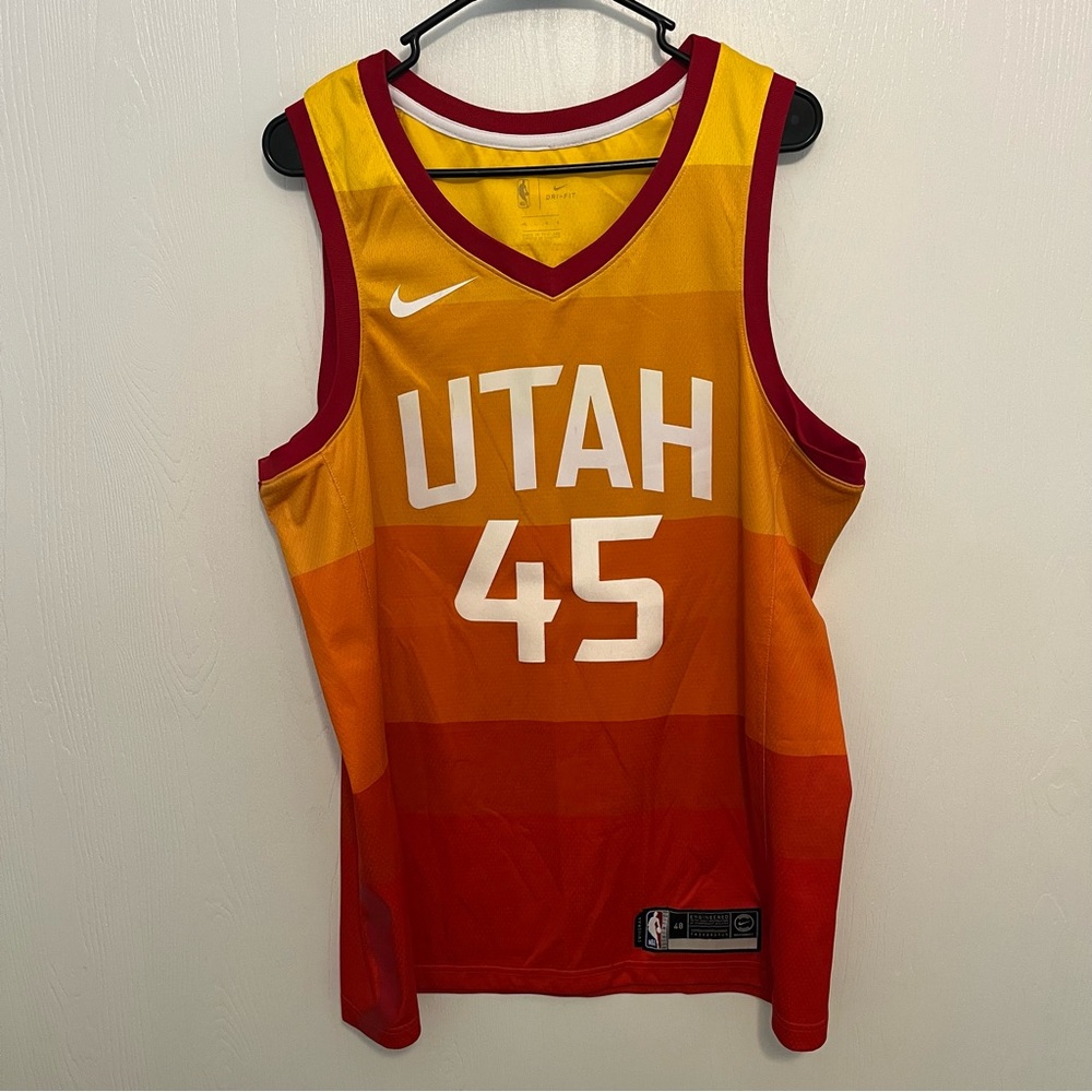 Nike Utah Jazz - Donovan Mitchell Jersey